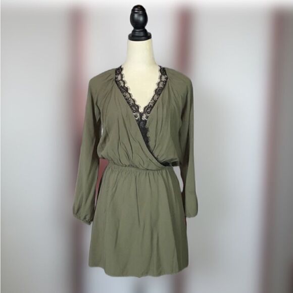 Express Army Green Faux Wrap Top Dress With Elastic Waist & Lace (Size: S) - Picture 4 of 14